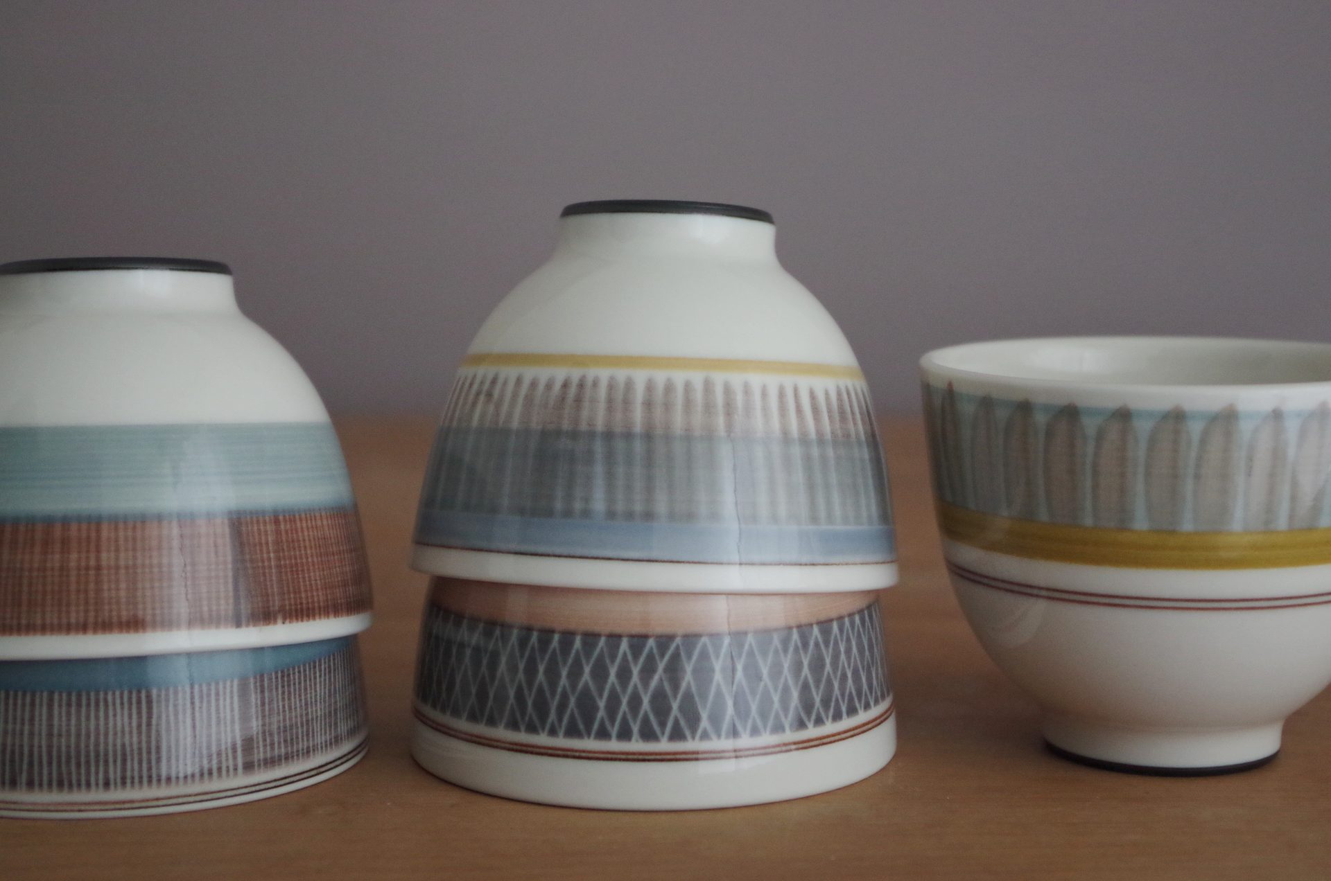 decorated tea bowls, thrown porcelain, by James and Tilla Waters