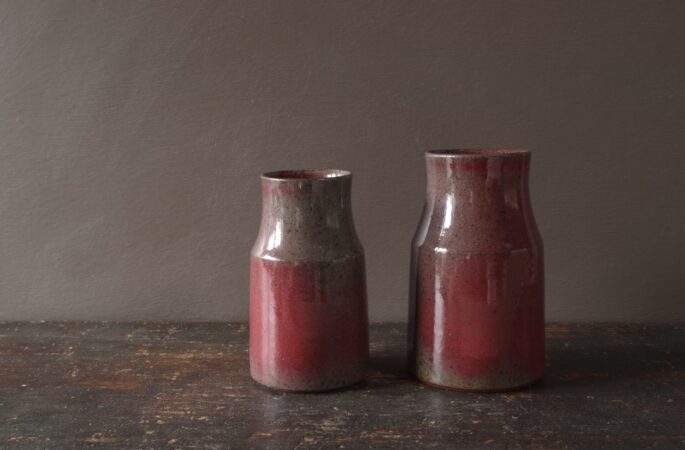 dark red 12cm vase - Image 2